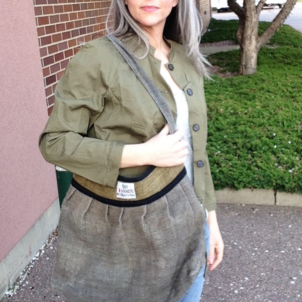 TINY HANDS hemp shoulder slouch hobo bag
